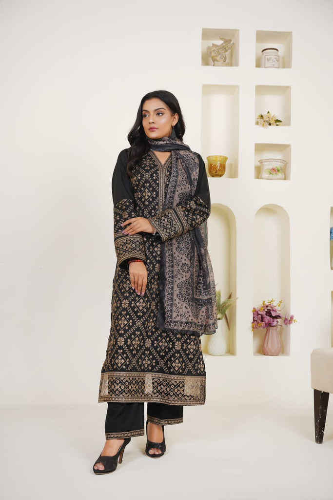 BLACK CHARM